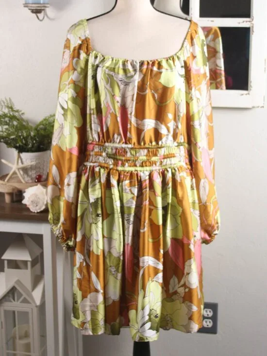 Ryegrass NWT XXL Tan Floral Smocked Waist Boho Mini Dress Long Sleeve - Picture 2 of 9